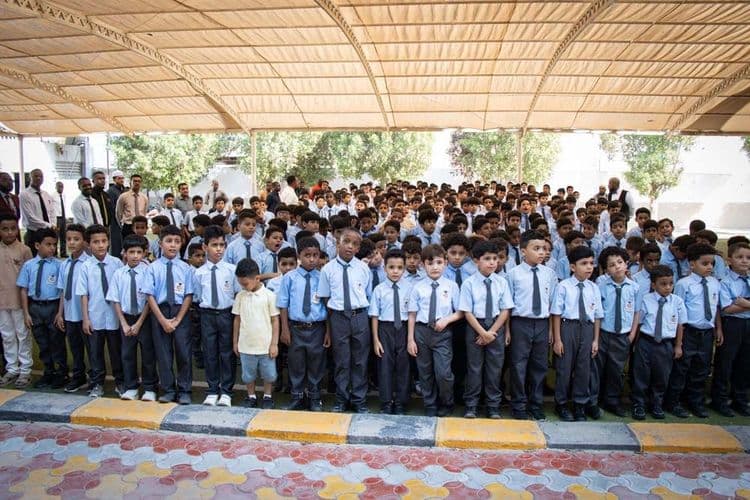 مدارس حضرموت العالمية تدشّن العام الدراسي 2026–2027م